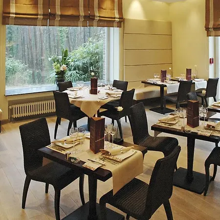 Mercure Mons-3